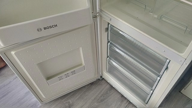 Russia’s Gazprom to Start Making Fridges Amid Historic Losses