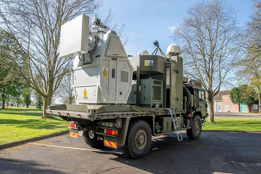 Британія випробувала новий спалювач дронів RapidDestroyer
