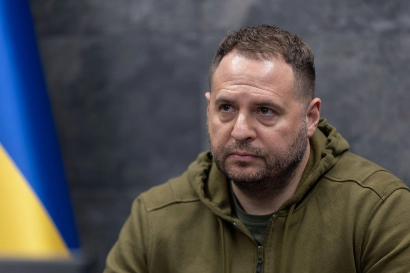 Делегація України на чолі з Єрмаком прибула до Лондона