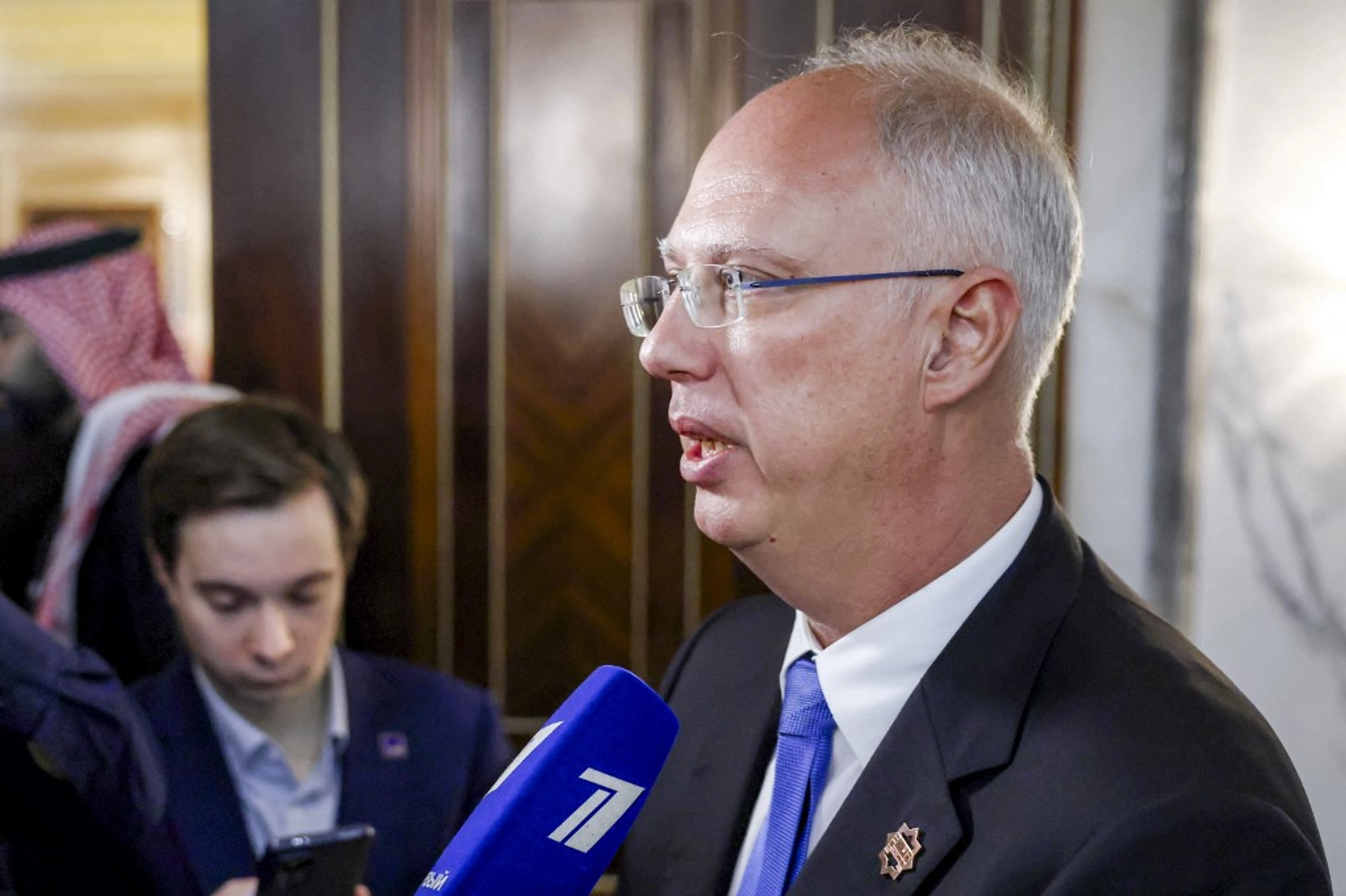 Lead Kremlin Negotiator Kirill Dmitriev’s Sister Traveled to Ukraine on US Passport