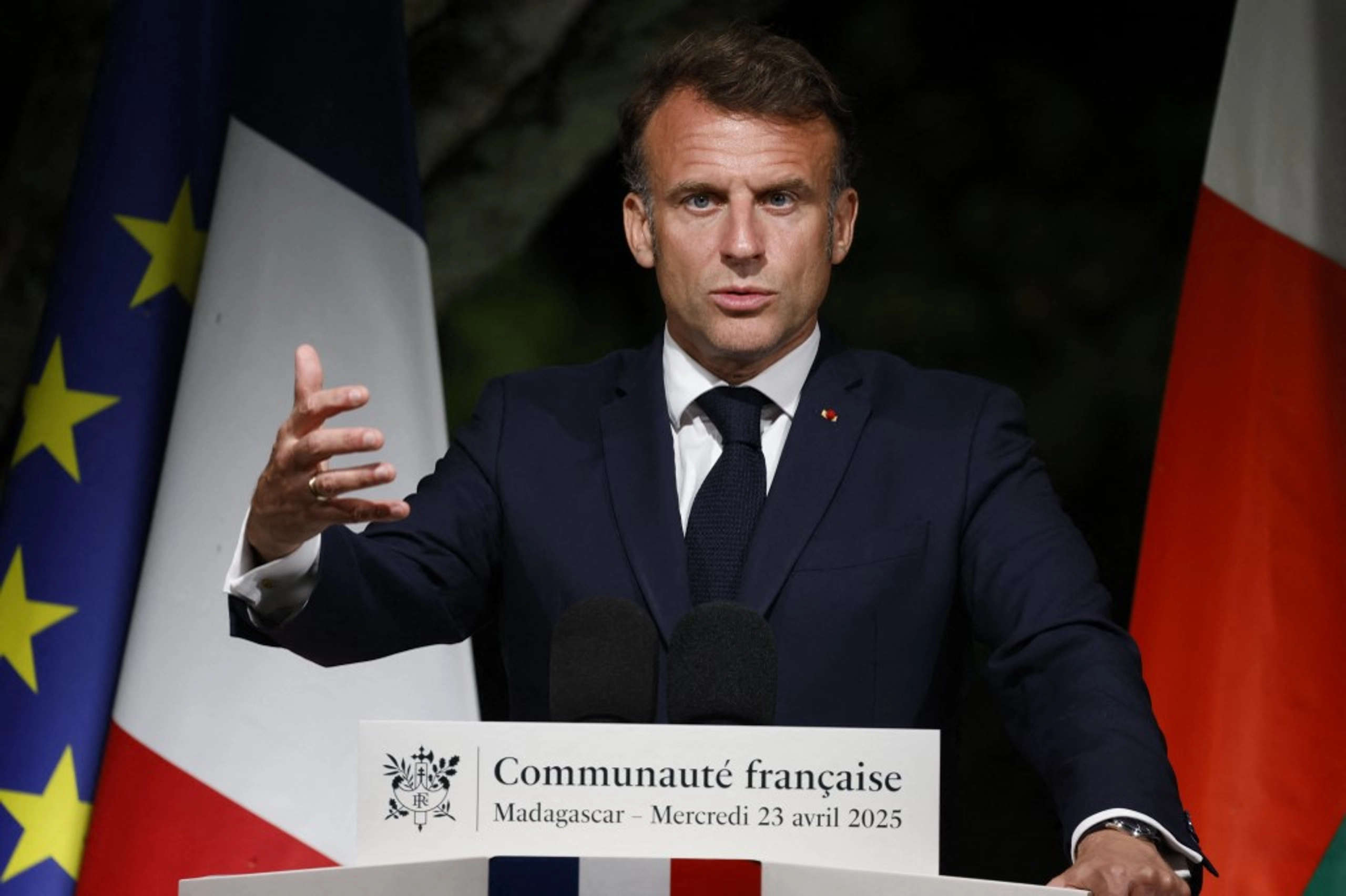 France and Poland to Sign New Defense Treaty on May 9, Says Macron