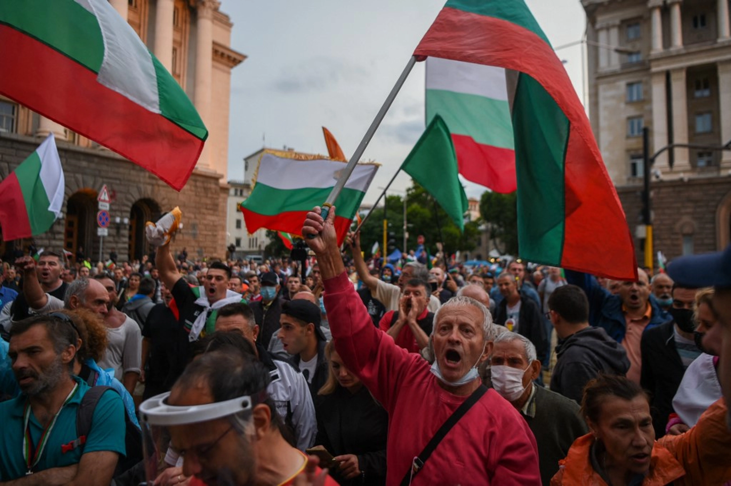 Bulgaria’s Nationalists Ally Themselves with Putin’s Party