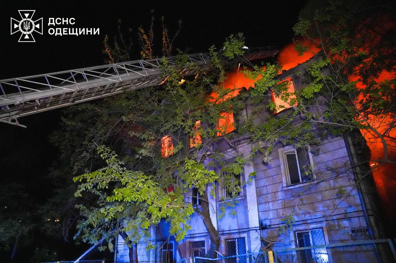 ‘Massive Damage to Civilian Infrastructure’: 2 Killed in Deadly Drone Strike on Odesa