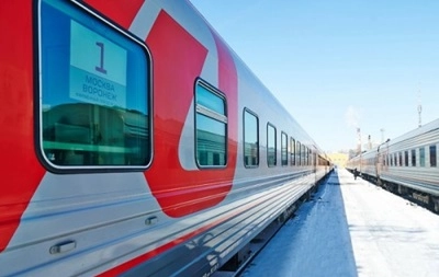 Росія запустила потяг, який вербує контрактників на війну в Україні