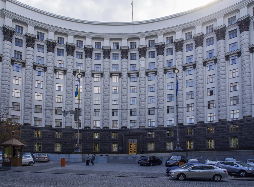 Уряд обіцяє доробити закон про множинне громадянство до кінця року