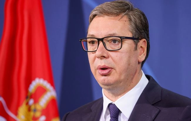 Латвія та Литва заборонили проліт літака президента Сербії на парад у Москву