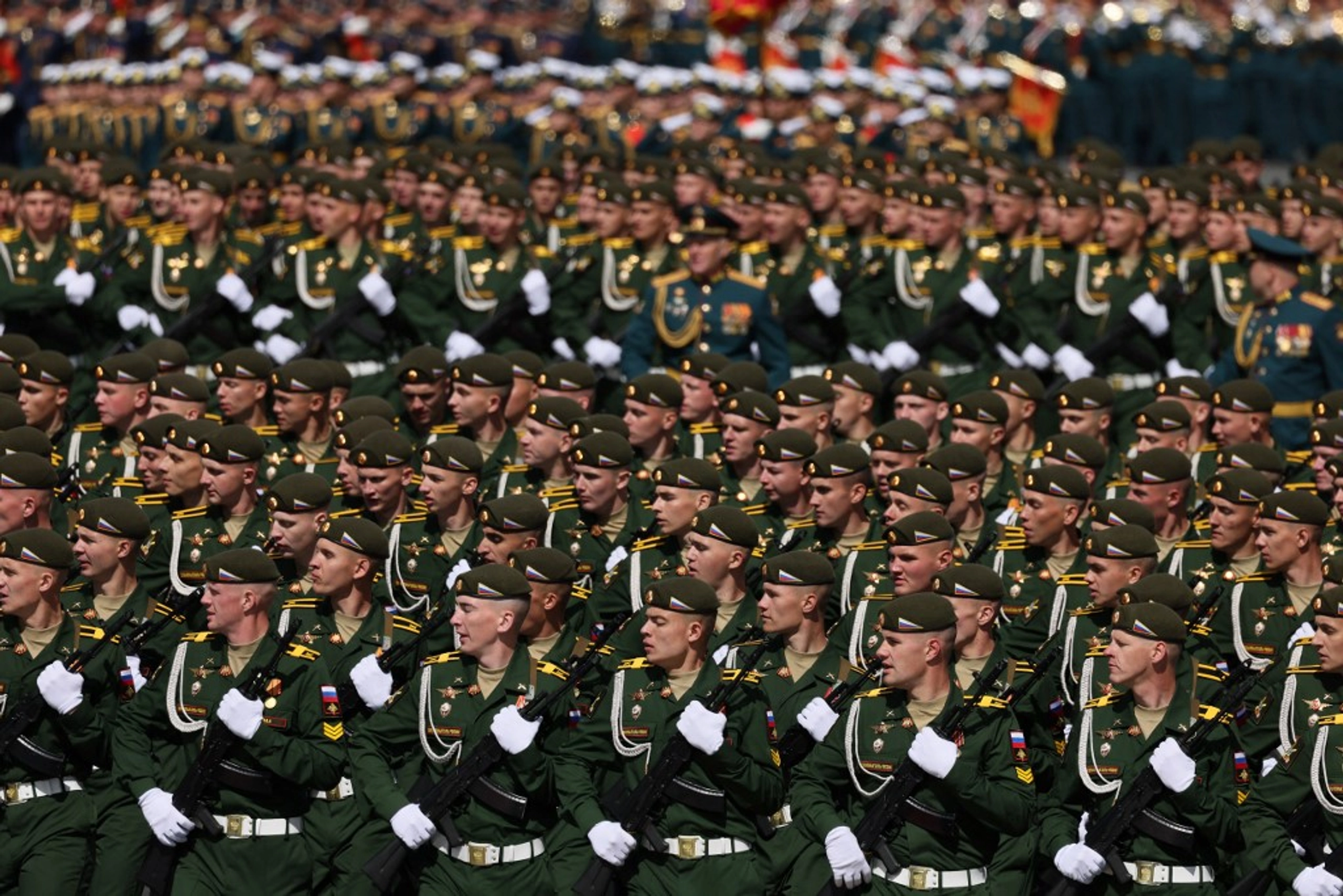 9 May: What Message is Moscow Sending?