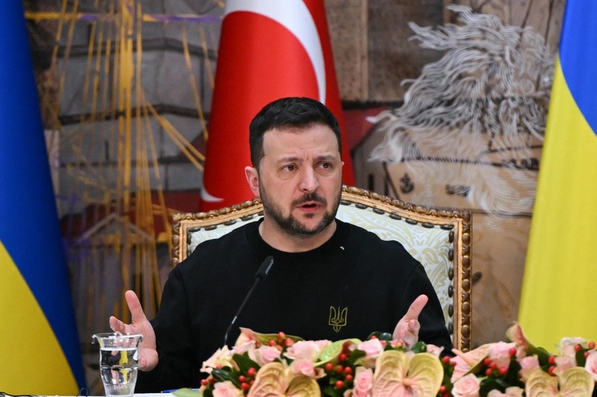 Zelensky Ready to Meet in Turkey, But Putin ‘Strangely Silent’