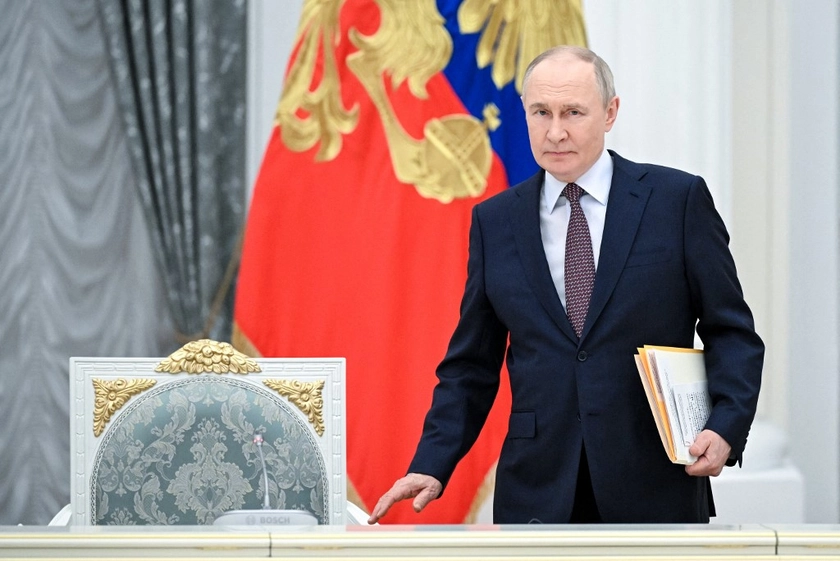Kremlin Again Declines to Say Who Will Go To Ukraine Talks