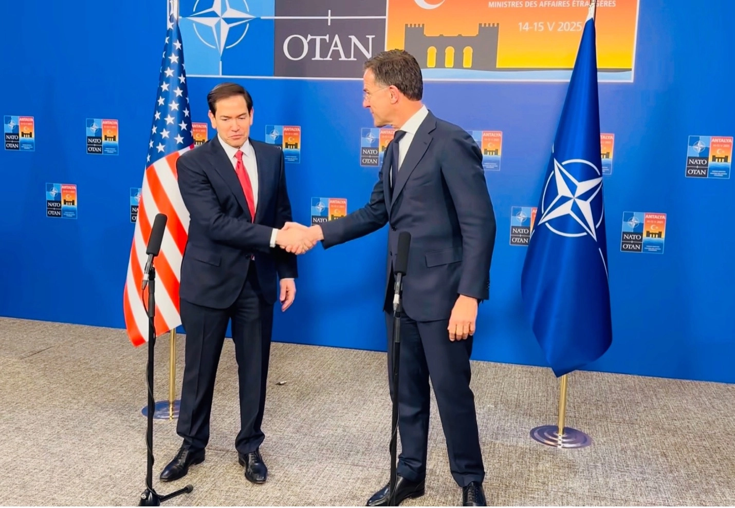Trump Open to Any Diplomatic Path Toward Just Peace in Ukraine, Rubio Says