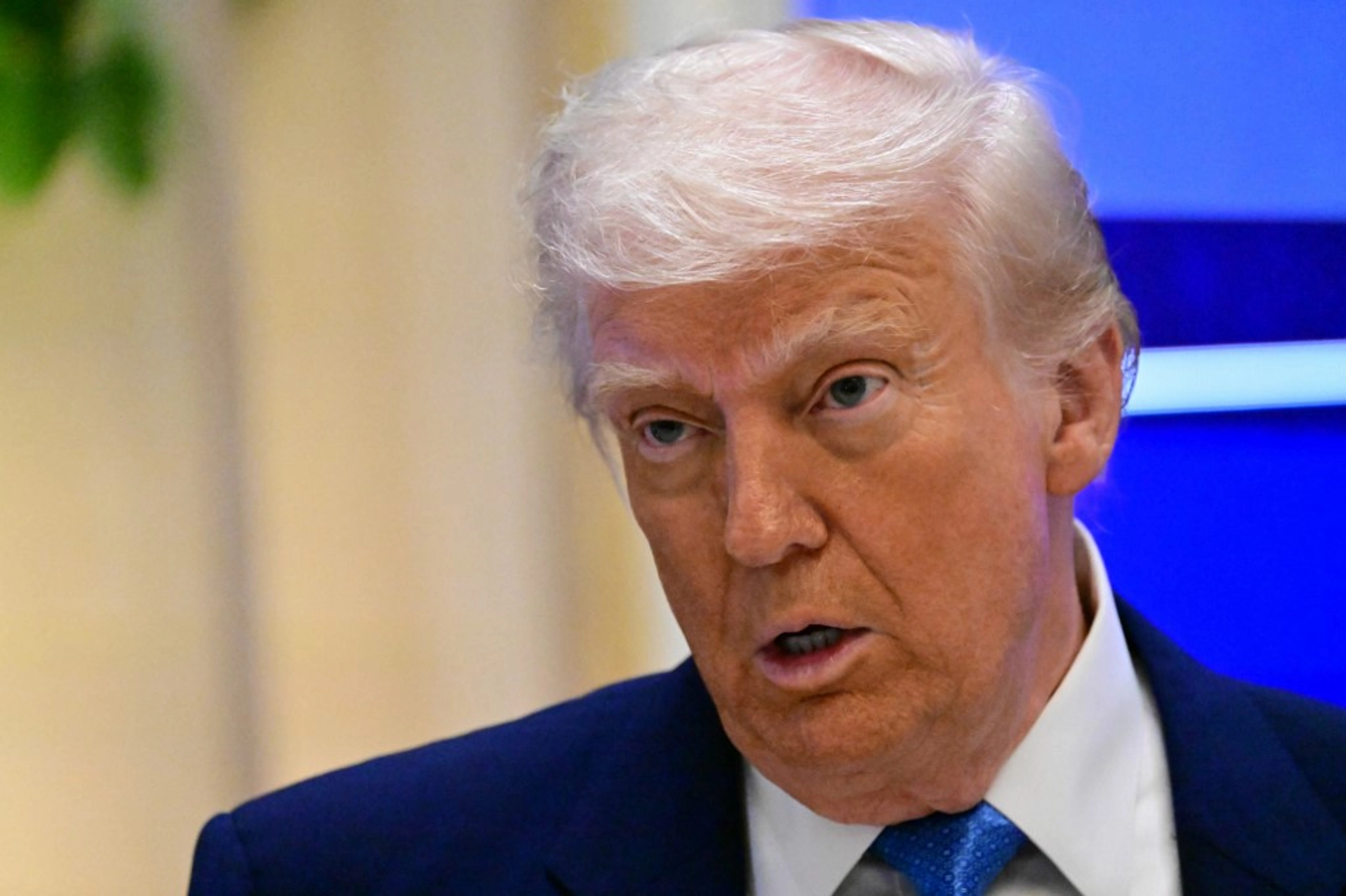 Трамп вважає, що світ стане безпечнішим “через 2-3 тижні”