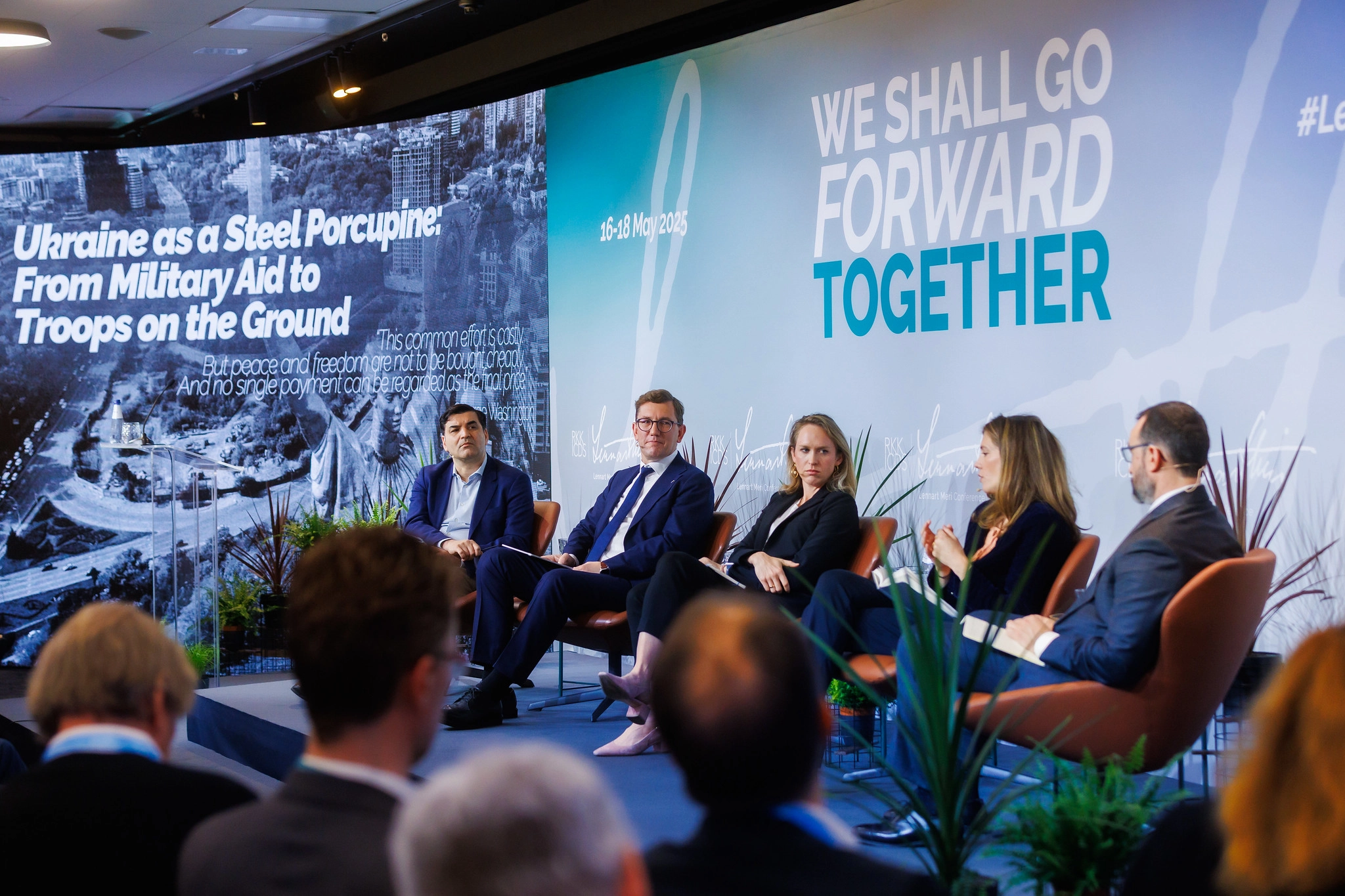 Forward Together in Support of Ukraine?