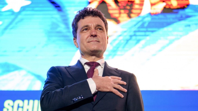 Новообраний президент Румунії заперечив відправлення румунських військ в Україну