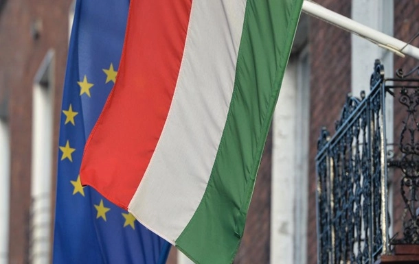 У Європарламенті закликали повністю заморозити фінансування для Угорщини