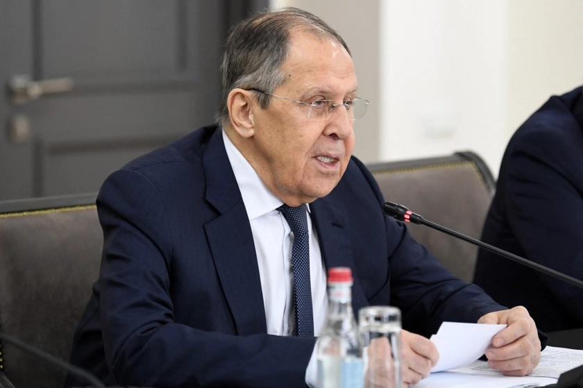 Лавров сумнівається, що Ватикан підходить для переговорів Росії та України
