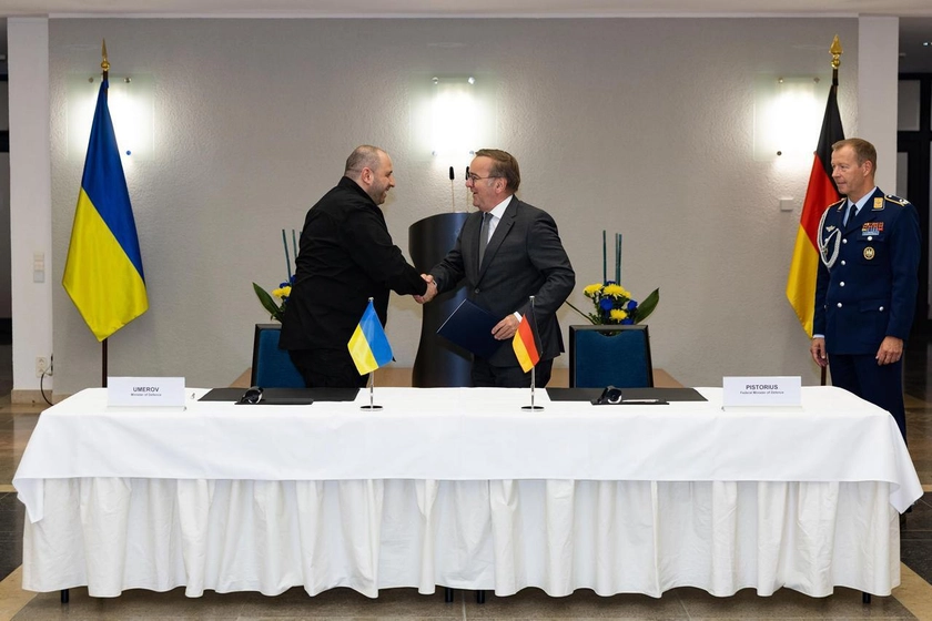 Україна підписала з Німеччиною контракт на виробництво систем IRIS-T