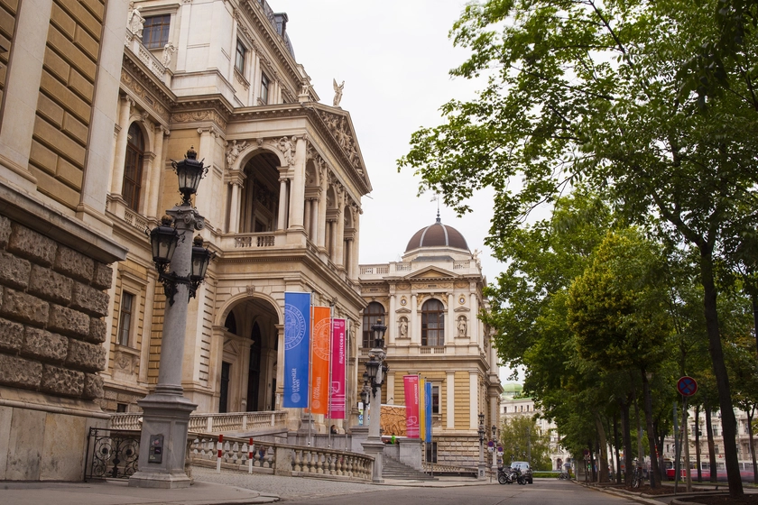 Вступ до університетів Австрії для українців