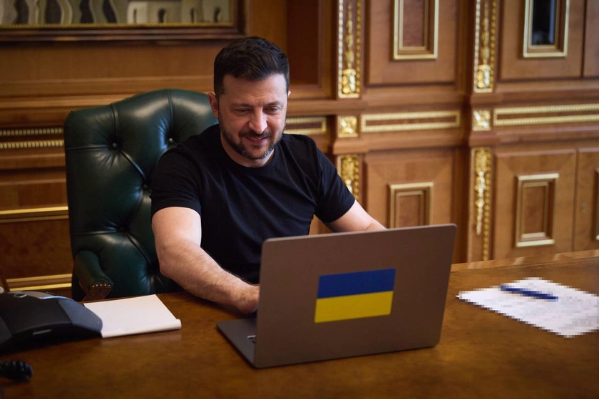 Зеленський привітав Навроцького з перемогою на президентських виборах у Польщі