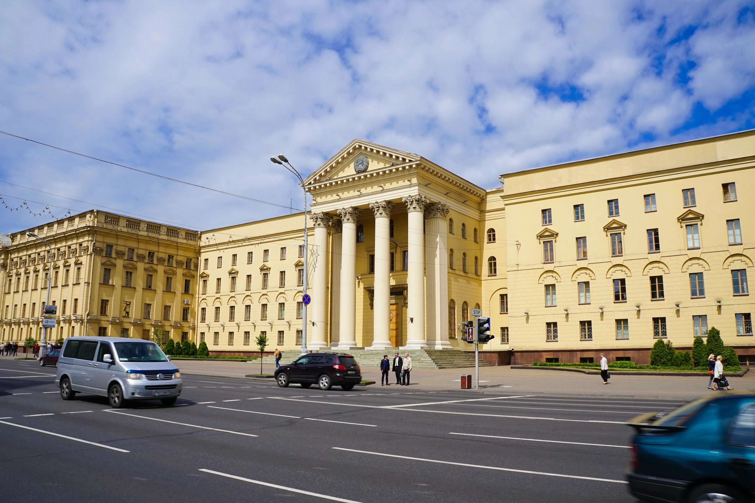 The Surreal Reality of Ukraine’s Current Political Environment