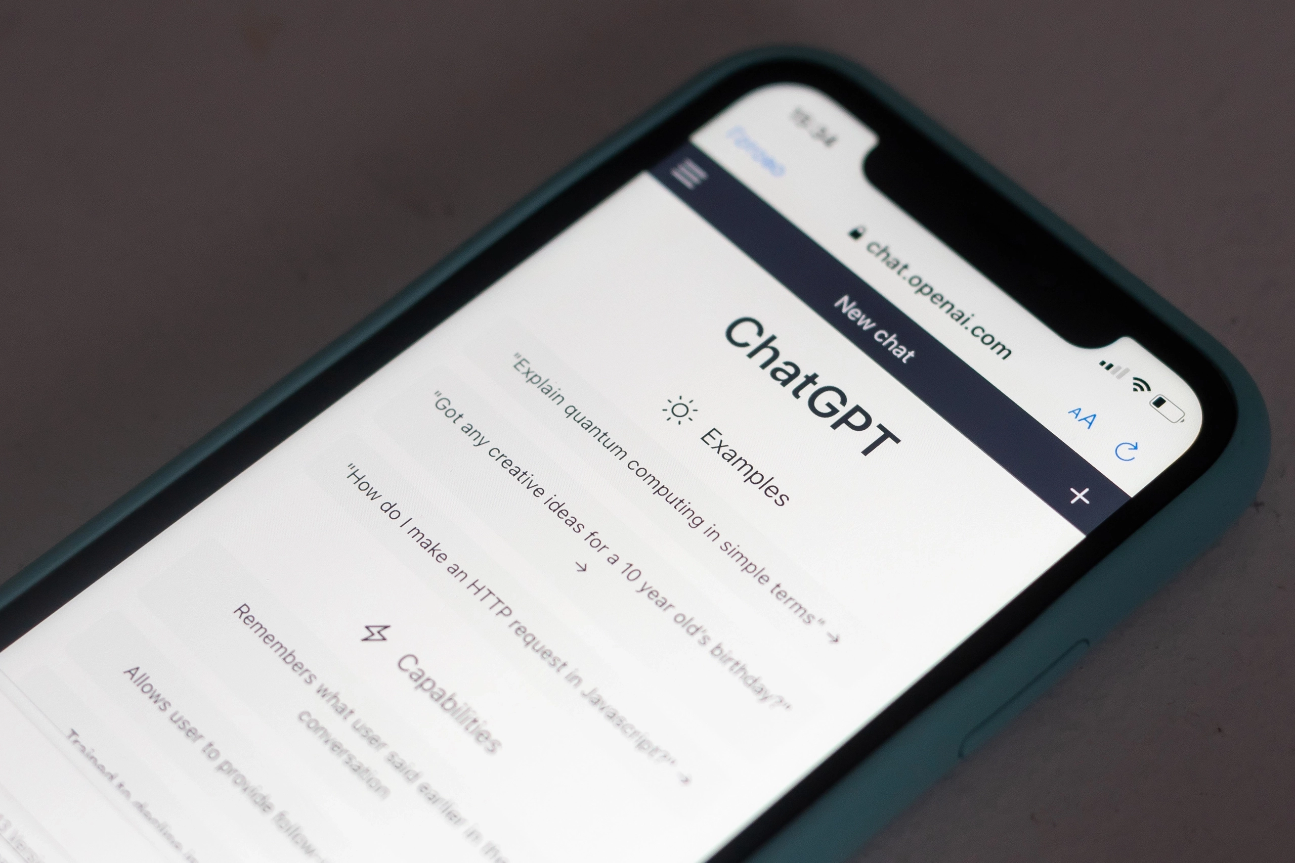 Молодь Таїланду все частіше використовує ChatGPT для ворожіння