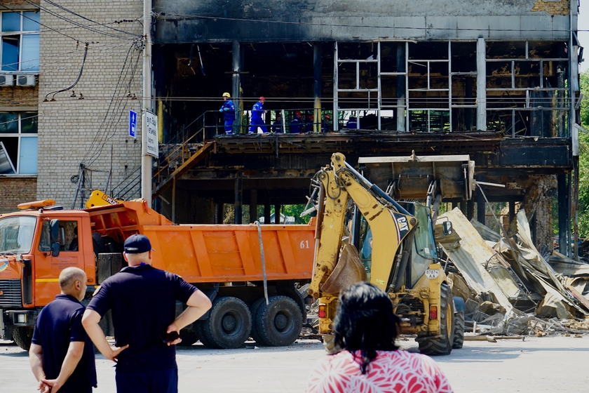 Russia Hits Ukraine Again With Massive Aerial Attack: The Aftermath in Kyiv
