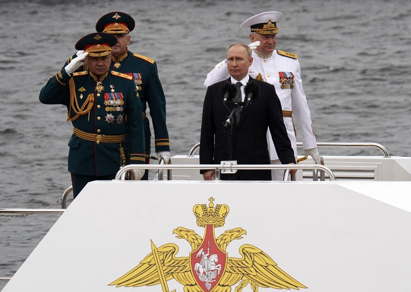 Putin Greenlights New Naval Strategy, Attempting to Bolster Maritime Stance