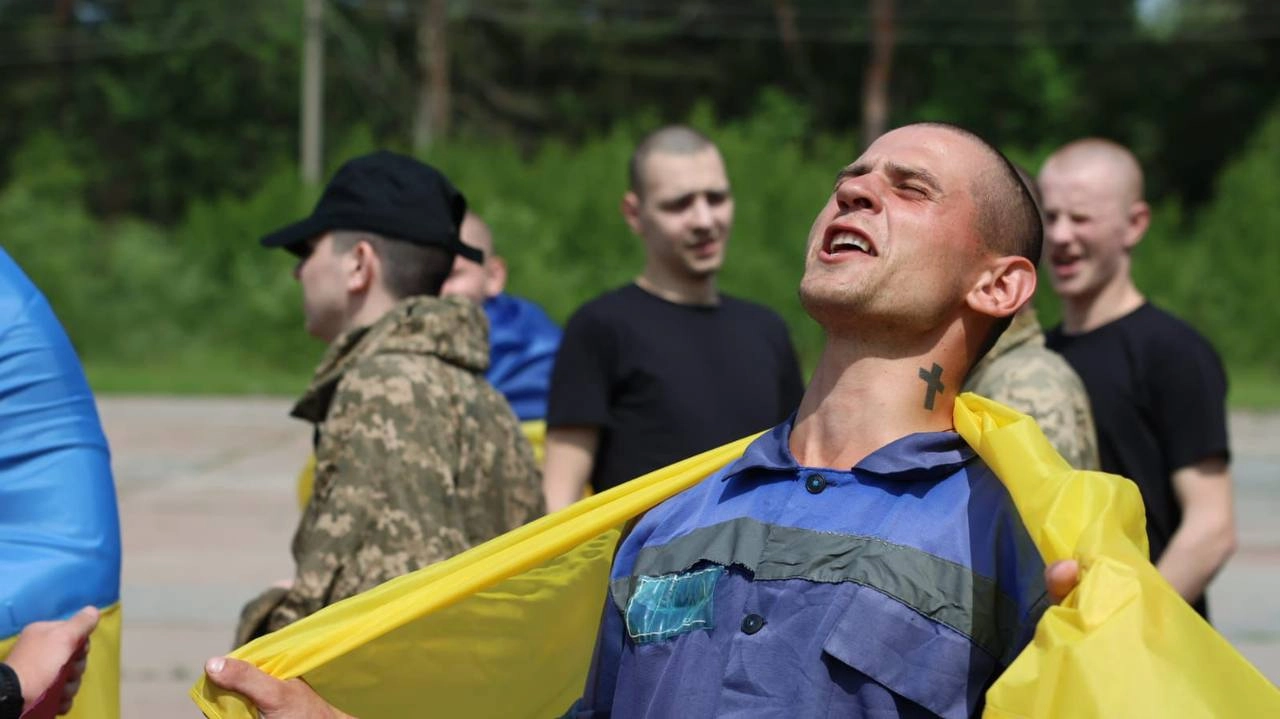 ‘We Must Bring Everyone Home’: Ukraine, Russia Begin Exchange of Young, Wounded Prisoners