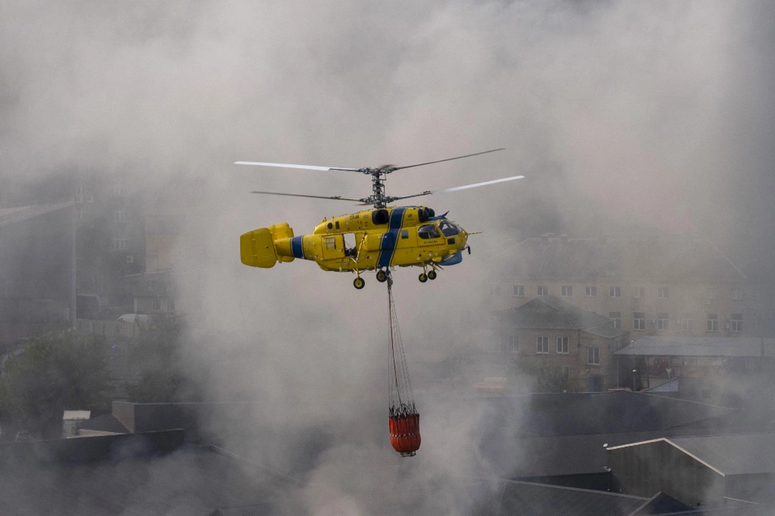 Odesa’s Maternity Hospital Hit, Kyiv Blanketed in Smoke After Russian Strikes; Dead and Injured