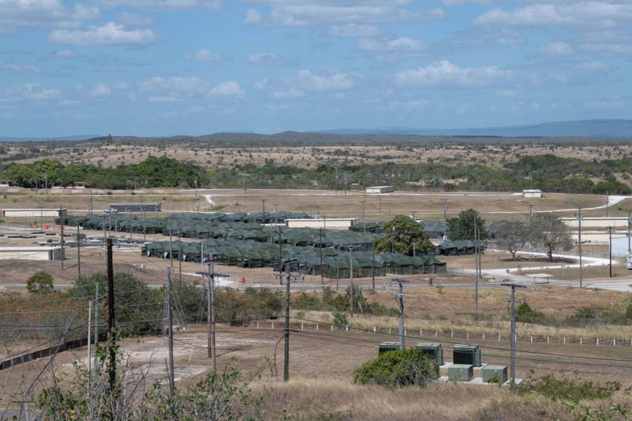 Trump to Send 9,000 Migrants, Including Ukrainians, to Guantanamo