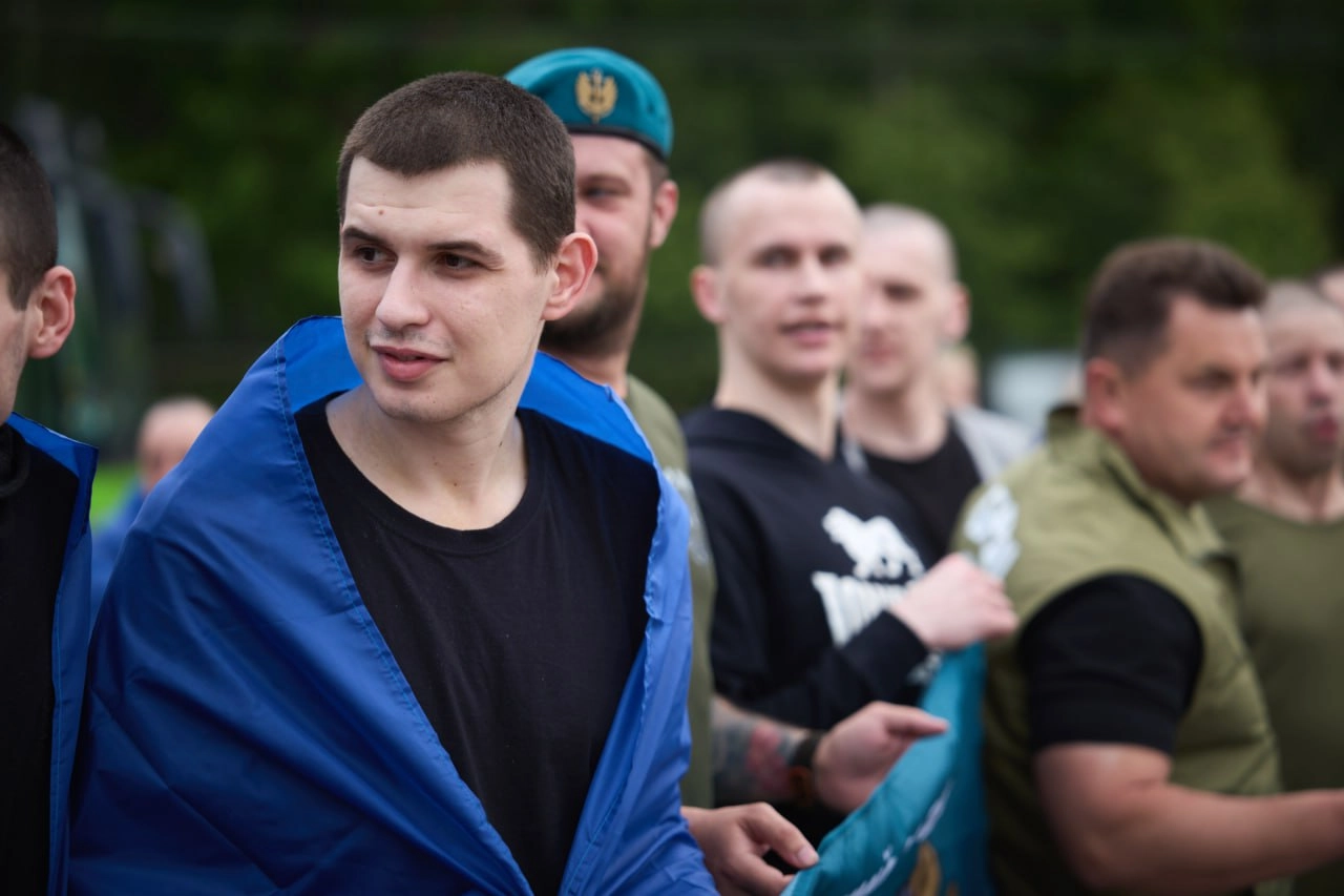 Україна повернула з полону ще одну групу важкопоранених та хворих військових