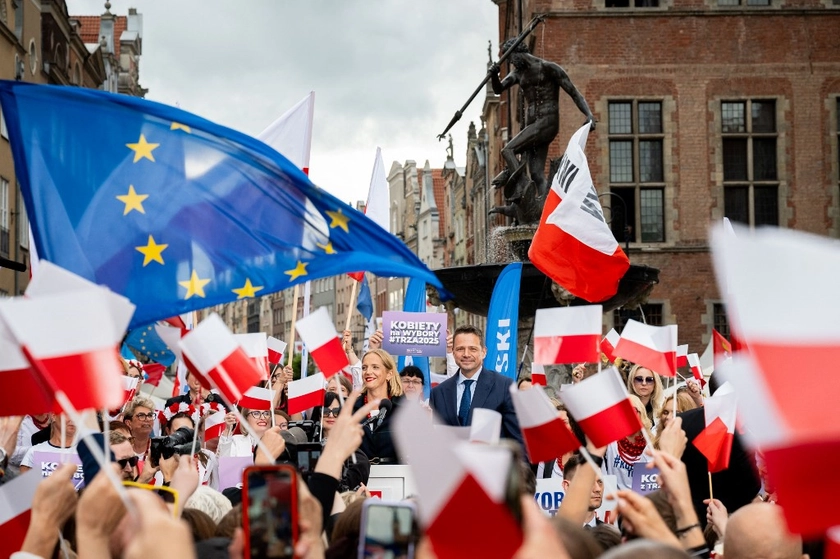 Гості чи чужинці? Як сприймали українців у Польщі перед президентськими виборами