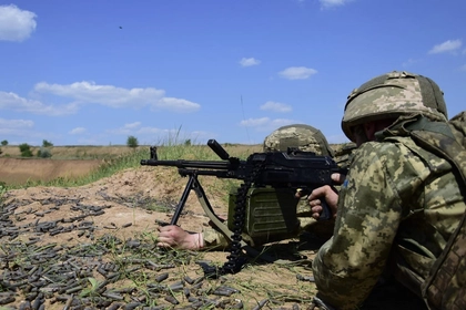 Ucrânia ataca: as tropas liberam a vila em Sumy, empurre para frente em Pokrovsk