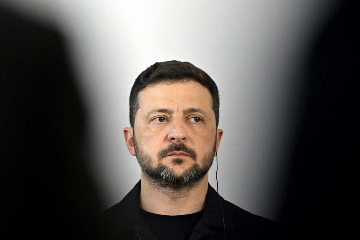Zelensky Cuts G7 Summit Short After Trump Exit, Russian Strikes on Kyiv