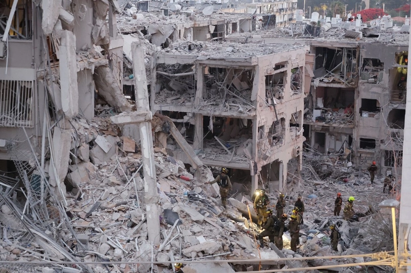 Iran Attacks on Israel Kill Five Ukrainians, Including Kids