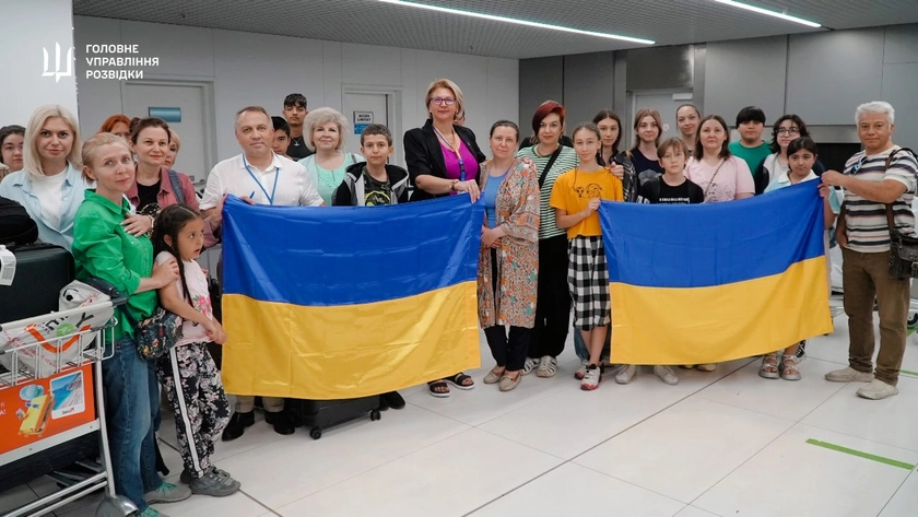 ГУР та МЗС успішно евакуювали ще 31 українця з Ірану
