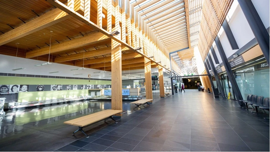 Wooden structures at Prince George Airport (Canada) and in Norway for the Mjøstårnet tower.