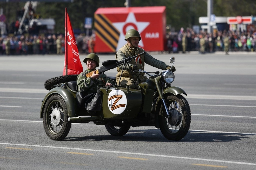Russian Forces Expanding Their Use of Motorcycles