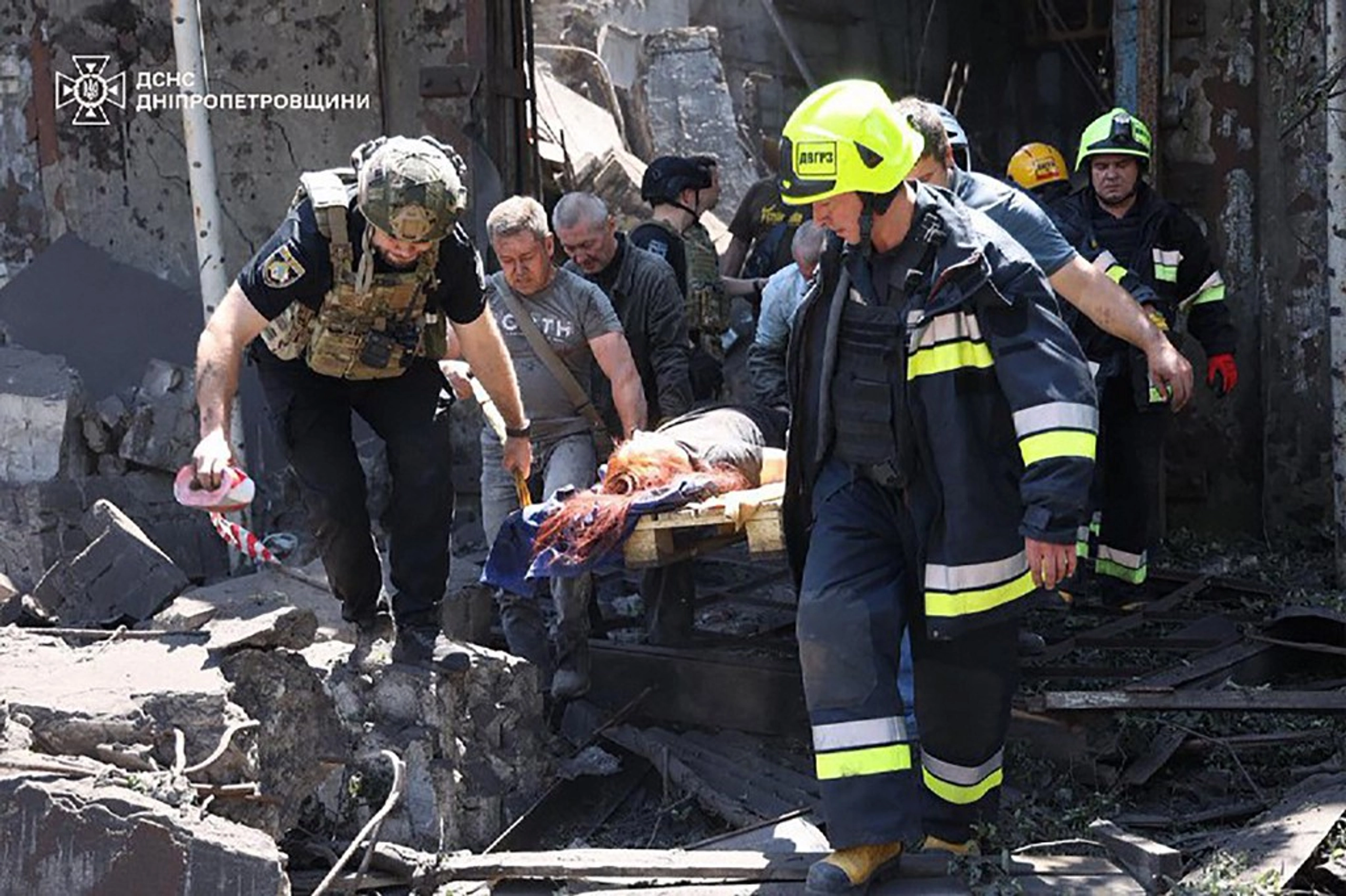At Least 5 Killed, Dozens Injured as Russia Strikes Dnipropetrovsk Region