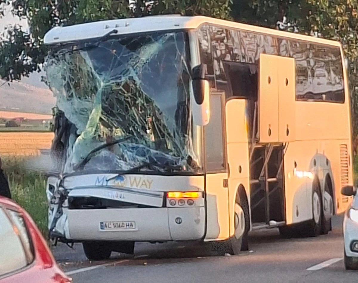 У Румунії автобус із 60 українцями потрапив у смертельну ДТП