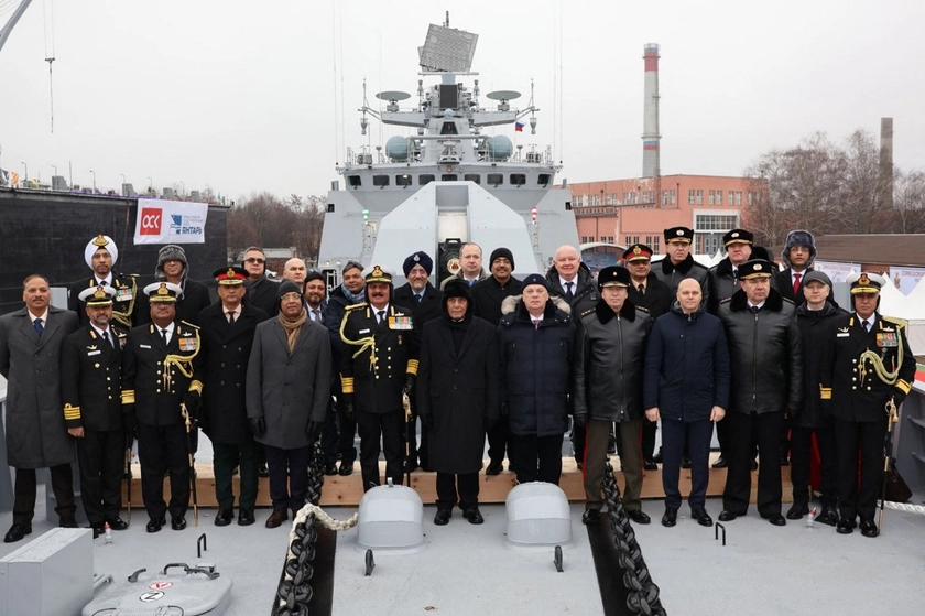 Russia Delivers Warship Built for India