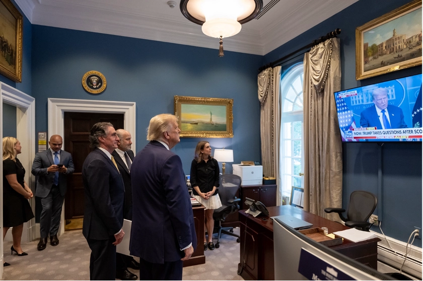 Trump Should Learn From Trump, Treat Russia ‘Just Like Iran’ Ex-ambassador Advises