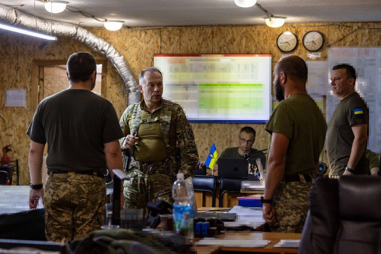 Сирський відвідав підрозділи ЗСУ на Харківщині