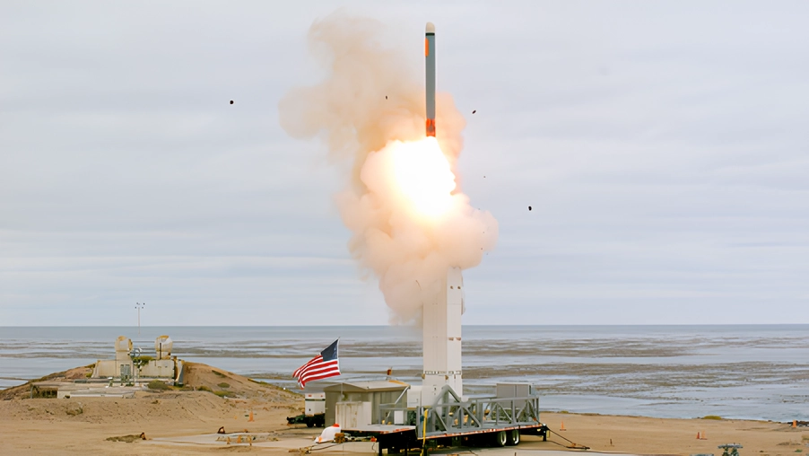 Trump Considers Giving Ukraine Tomahawk Cruise Missiles