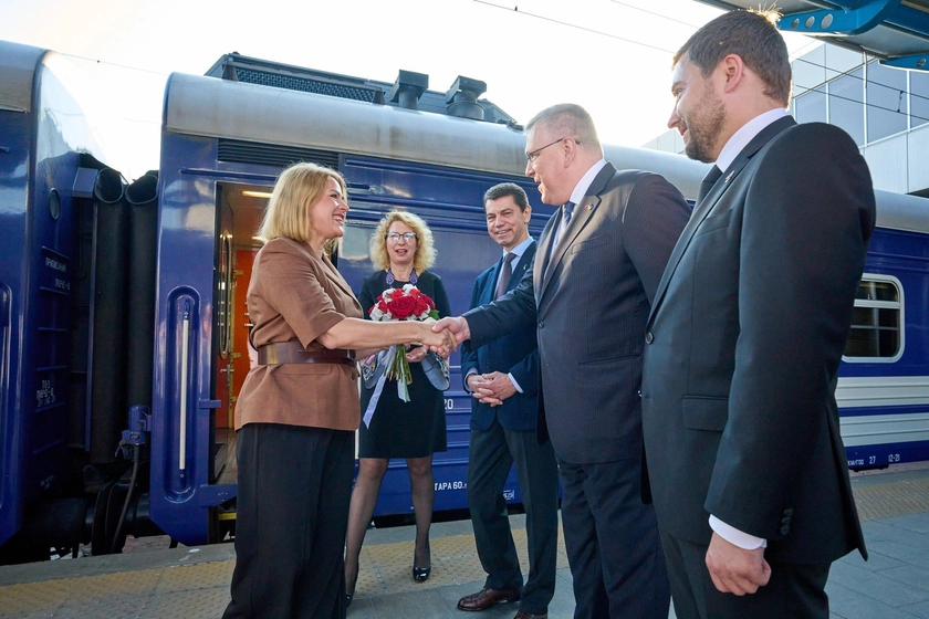 Прем’єр-міністерка Латвії Евіка Сіліня прибула з візитом до Києва