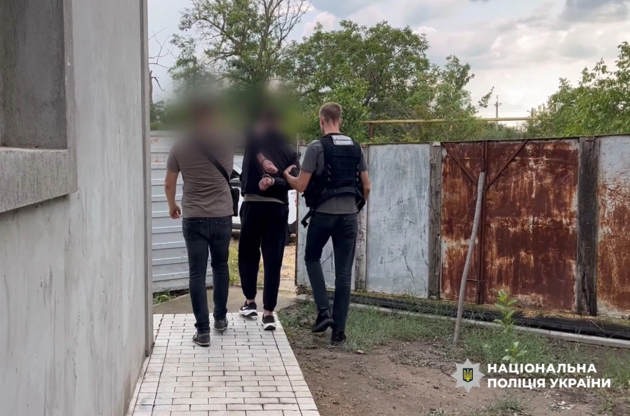 На Одещині затримали чоловіка, який хотів підпалити будівлю ТЦК