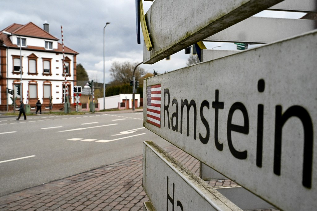 Ukraine Allies Announce New Weapons, Drone Deals at Latest Ramstein Meeting