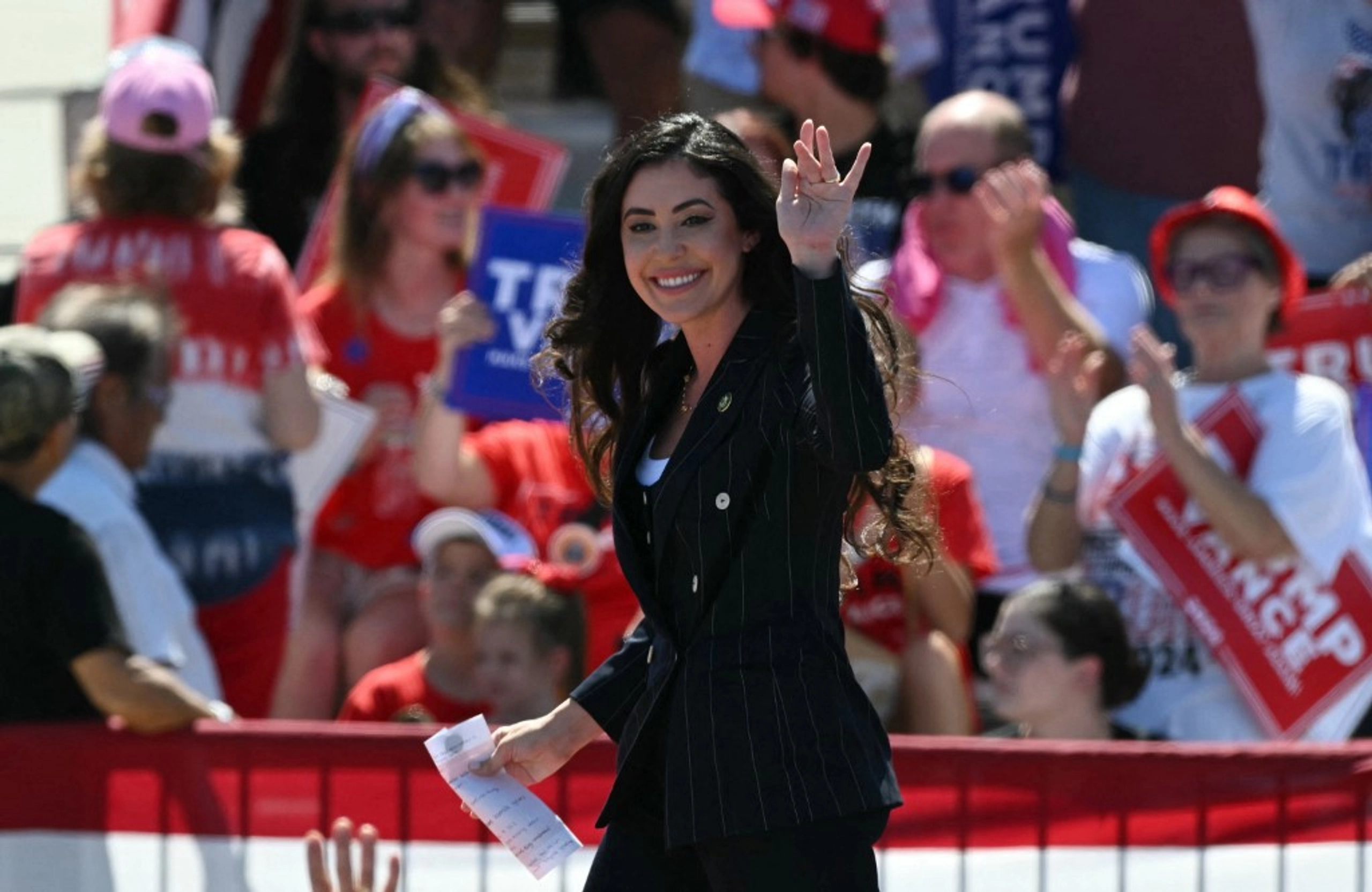 Ignore Congresswoman Luna: Russia Is Waging War on Christians