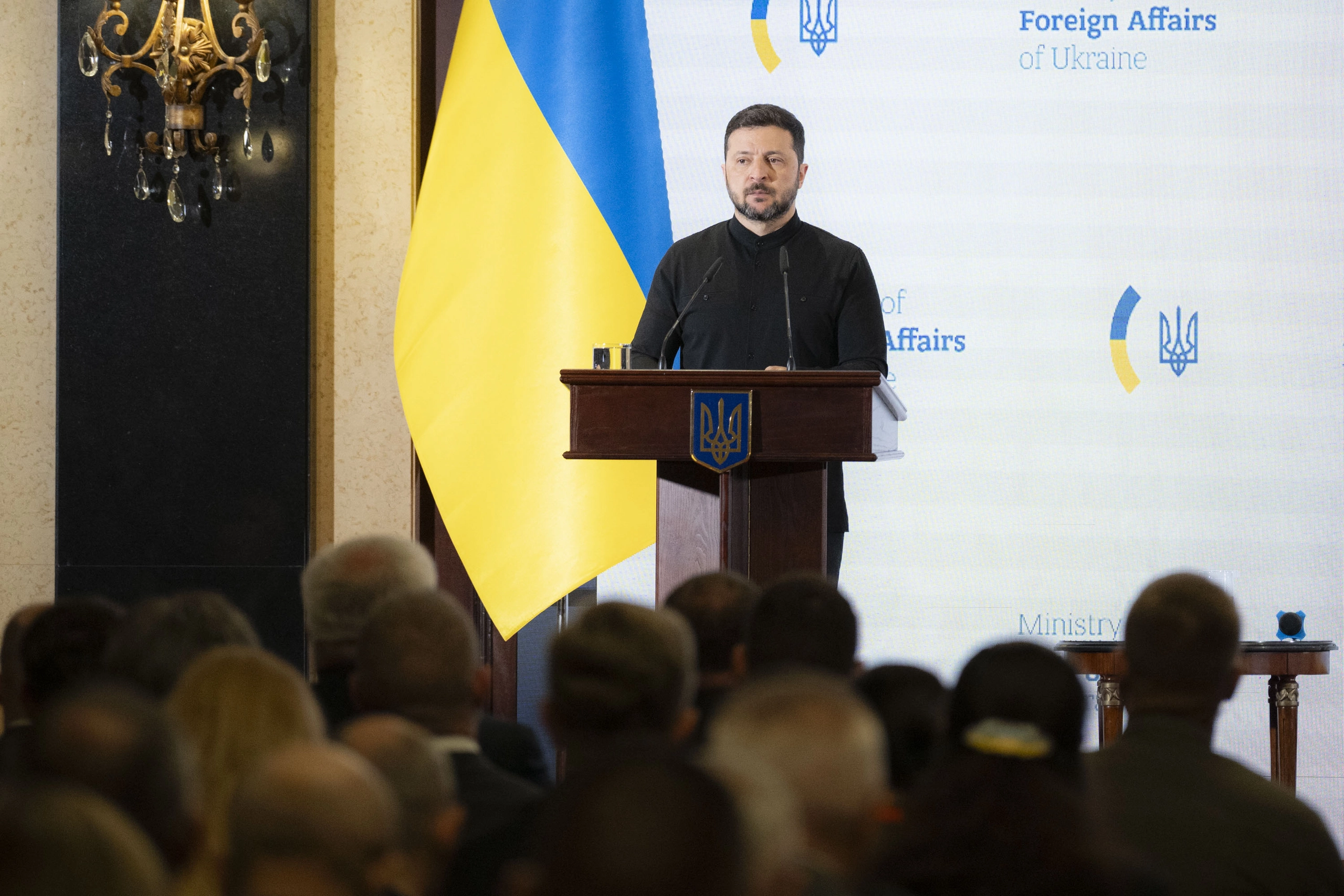 Зеленський назвав три теми, які обговорять на чергових переговорах з РФ у Стамбулі
