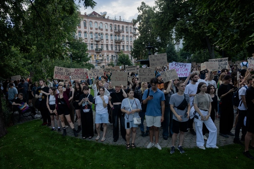 Ukraine Shoots Itself in the Foot — Again