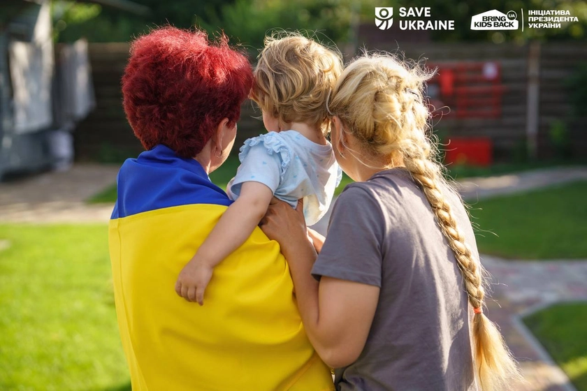 Україна повернула з окупації ще одну групу дітей